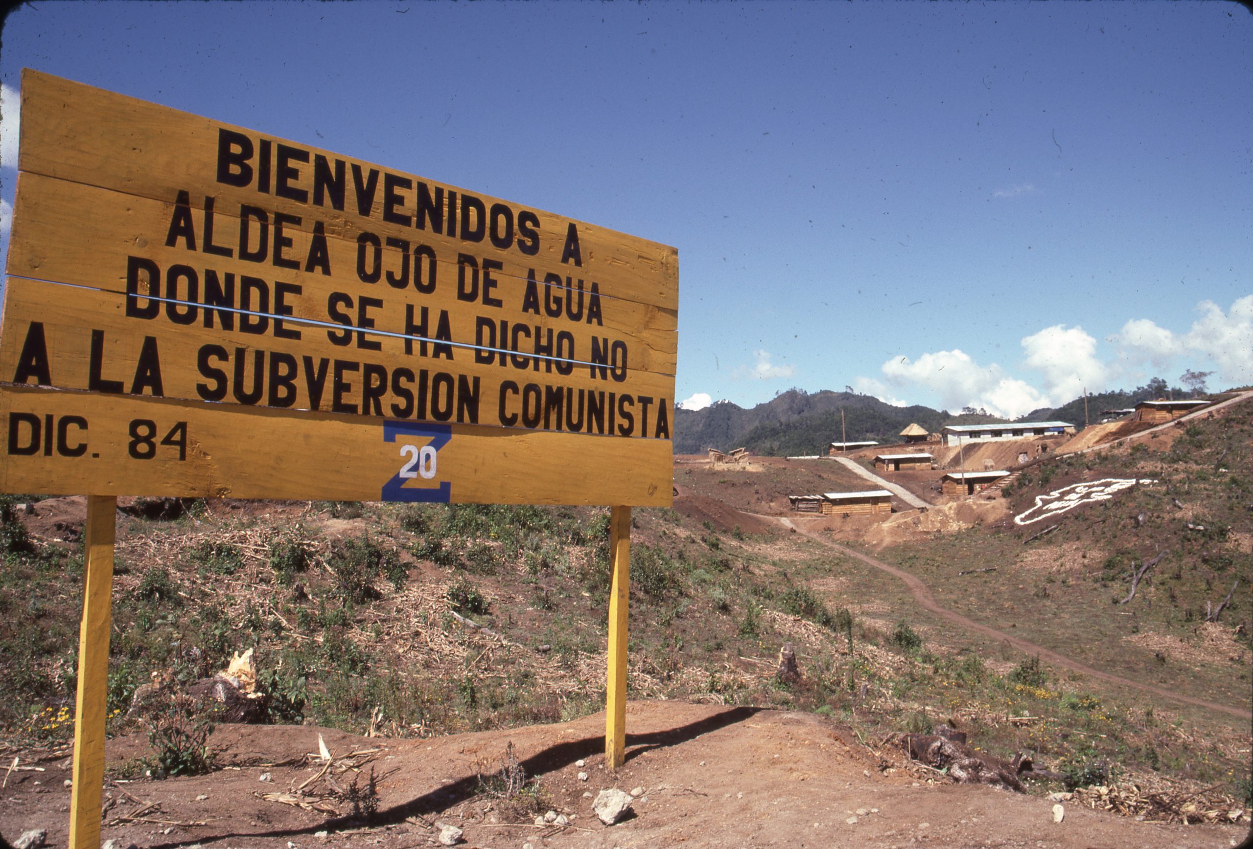 Welcome to the Model village Water Spring (Bienvenida a Aldea Ojo de Agua)